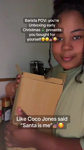 Teo cups to add to my collection sense i had a few of them break.😅 I’m obsessed with glass cups even though they break easily. 💔 It’s just something about having iced coffee in a glass cup with a glass straw. 🥰☺️😌💅🏽  #barista #baristalife #baristaproblems #baristatok #unboxing 