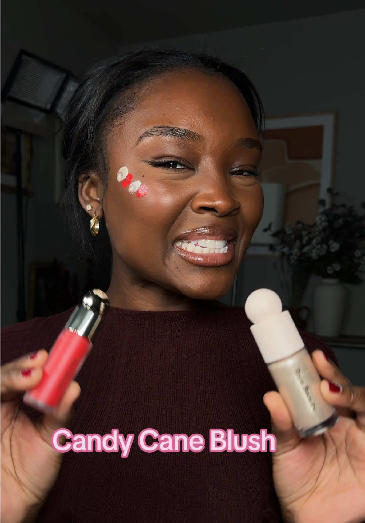 I had to try this trend out and i love it!!!! Wow!! #candycane #makeup #makeuptutorial 
