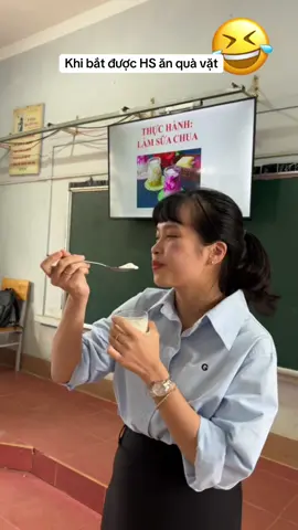 Thầy TPT bắt được HS ăn quà vặt xử lý ntn🤣😂