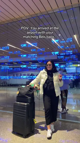 I’m a tad obsessed with @Beis Travel — can’t you tell? ✨ #beis #beistravel #luggage #travel #traveltok 