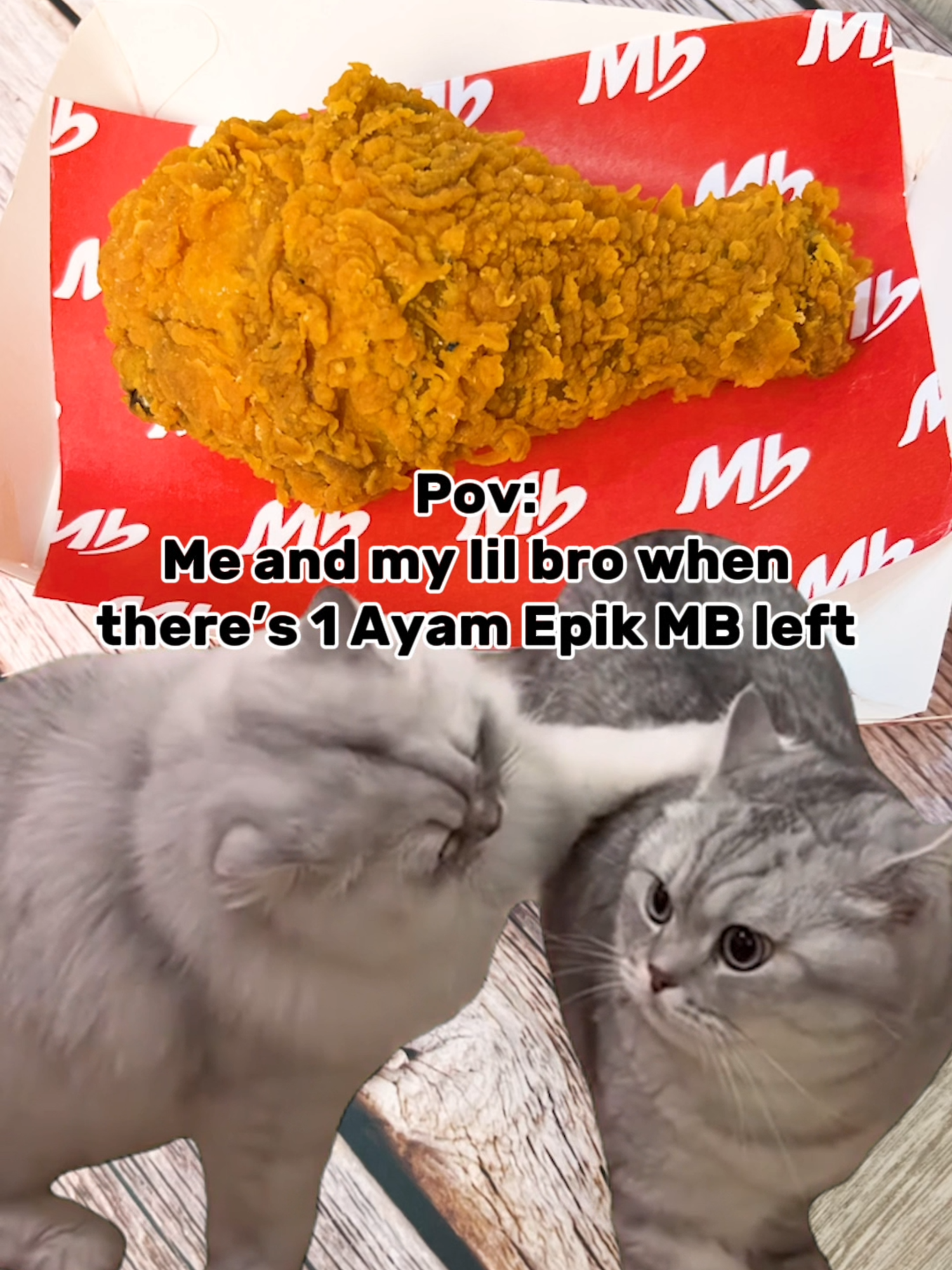 Heehee, janganlah gaduh ~ Suruh mak beli satu set lagi #MarrybrownMY #SomethingDifferent #MemangBuatanMalaysia #MBMadeInMalaysia #TikTokMalaysia