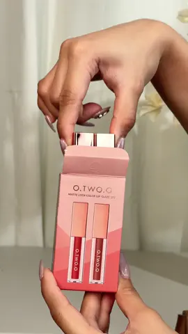 🔥 2 lip glazes for just ₱155?! From S01  to S03, these shades are a must-have! 💄 Don’t wait—click the yellow basket now! 🛒 #otwoo #otwoophbeauty #otwoolipglaze