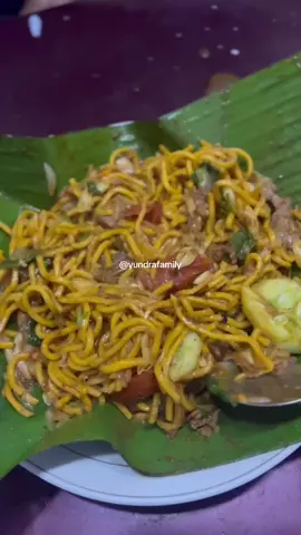 mie acehnya sist 🏠 Warung Kupi & Mie Aceh Baroena 📍 Jln. Raya Padang Panjang - Bukittinggi, Taluak Ampek Suku ⏰ 15.00-02.00 wib #fypシ #food #bukittinggi #kuliner #Foodie #kulinerpadang #fyp #fypシ゚viral #fypyoutube #pariaman #sumbar #padang #solok #painan #batusangkar #tanahdatar #padangpanjang #lubukbasung #payakumbuh #bukittinggi #coffee #cafe #tempatviralpadang #tongkronganpadang #cafepadangpanjang #mieaceh #kupiaceh #makananaceh #mieacehbaroena #kupiacehbaroena #kupi