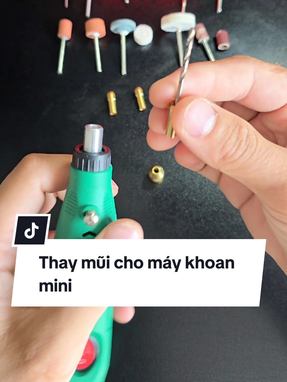 Cách thay mũi cho máy khoan cầm tay mini #chubdocla #maykhoanmini 