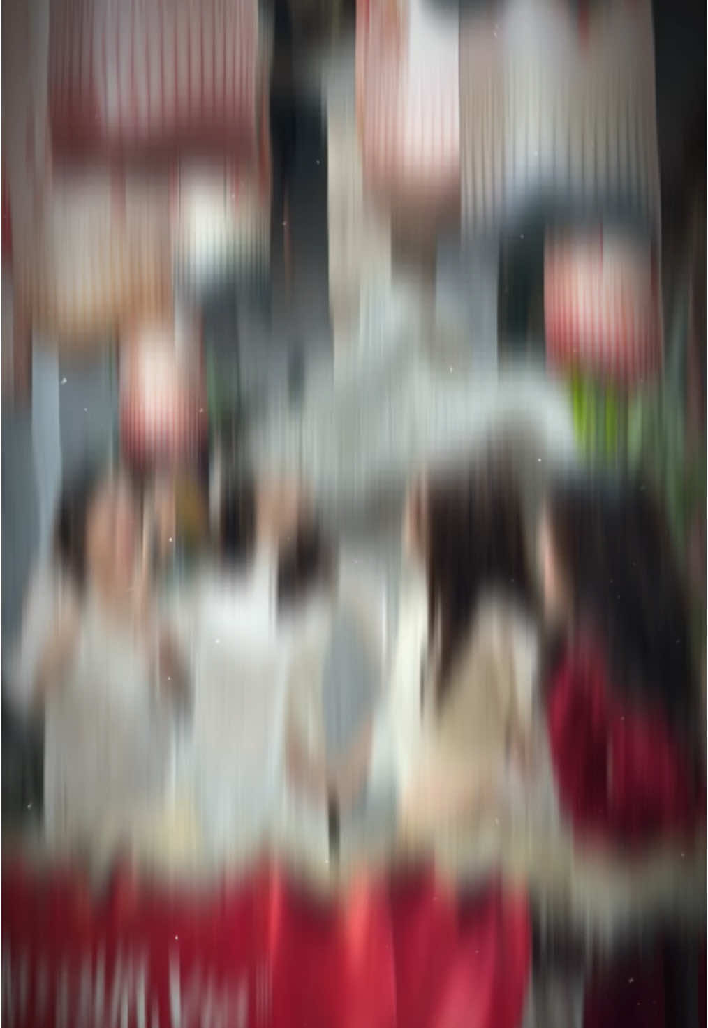 Bỏ qua giáng sinh , chị em tôi đi chụp tết #chuptet2024 #CapCut #xuhuong 