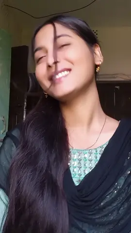 তুলসি পাতা ভাইবা যারে দিয়েছিলাম মন।#viraltiktokvideo #fypシ゚ #unfreezemyacount #tiktokbangladesh🇧🇩 #smilequeen❤️ #patuakhalir_girl #bdtiktokofficial🇧🇩 