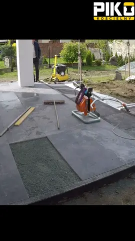 #pavinglife #brukarz #mickey155 #taras #terrace #płytygresowe #gres #chwytakpróżniowy #paving #brukarstwo 