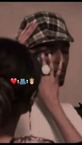 Ikraan👸🏻🫶🏻 #armaan_urmaax  #zong🔥🎧  #somalisongs #songlyrics #foryoupage #fypシ゚viral🖤tiktok☆♡ #songlyrics #lyrics #fvvsong #somalitiktok #fvvvvvvv 