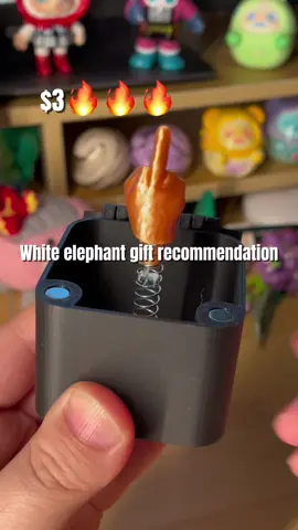 #giftidea #gift #holidayhaul #tiktokshopholidayhual #tiktokshopfinds #tiktokshop #foryourpage #fyp #tiktokmademebuyit #deskaesthetic #whiteelephant #whiteelephantgift #havingfun #mischief #surprisebox 
