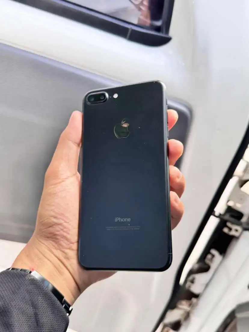 128gb ibox all operator touch id aktif kamera depan belakang normal speaker atas bawah normal semua fungsional tombol mormal fibrator aktif proxymiti aktif icloud siap login baru wifi/bluethooth aktif flash aktif harga 460k #fypage #jualmurah #iphone #murahbanget #iphone7plus #fypツ #promodesember #fypシ゚viral #iphonetricks 