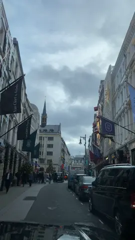 #viral #viralditiktok #tiktok #londontiktok#trend#trending#london#londonlife#londontown#ldn#londonhotspots#uktiktok#uklife#explore ‎#لندن #لندن🇬🇧 #لندن_العرب #قطر#السعوديه#رياض#بريطانيا_لندنlondon#مبتعثين_بريطانيا 🇬🇧🇬🇧 #هارودز_لندن #dorchester #piracafe #parklane #harrods #harrodslondon #selfridges #selfridgesLondon #mayfairlondon #fyp #fypシ゚#londonfoodie #londonvisit #لندنيات #لندن_بريطانيا #زياره#مبتعثين_بريطانيا#تقييم_مطاعم_اكسبلورر#oxfordstreet #oxfordstreetlondon #regentstreet #soho#winter wonderland#السعوديه #قطر #الامارات #دبي #ابوظبي #الشعب_الصيني_ماله_حل😂😂 