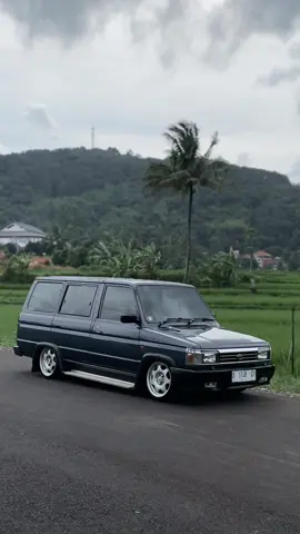 🦌🦌 #fyp #berandaa #foryou #kandangkijangid #perkijanganduniawi #lanjutkanperkijangan #kijangceper #berandafyp #kijang 