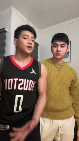 Si bida bidang choreographer naman!🤣 @Vrix Gallano 