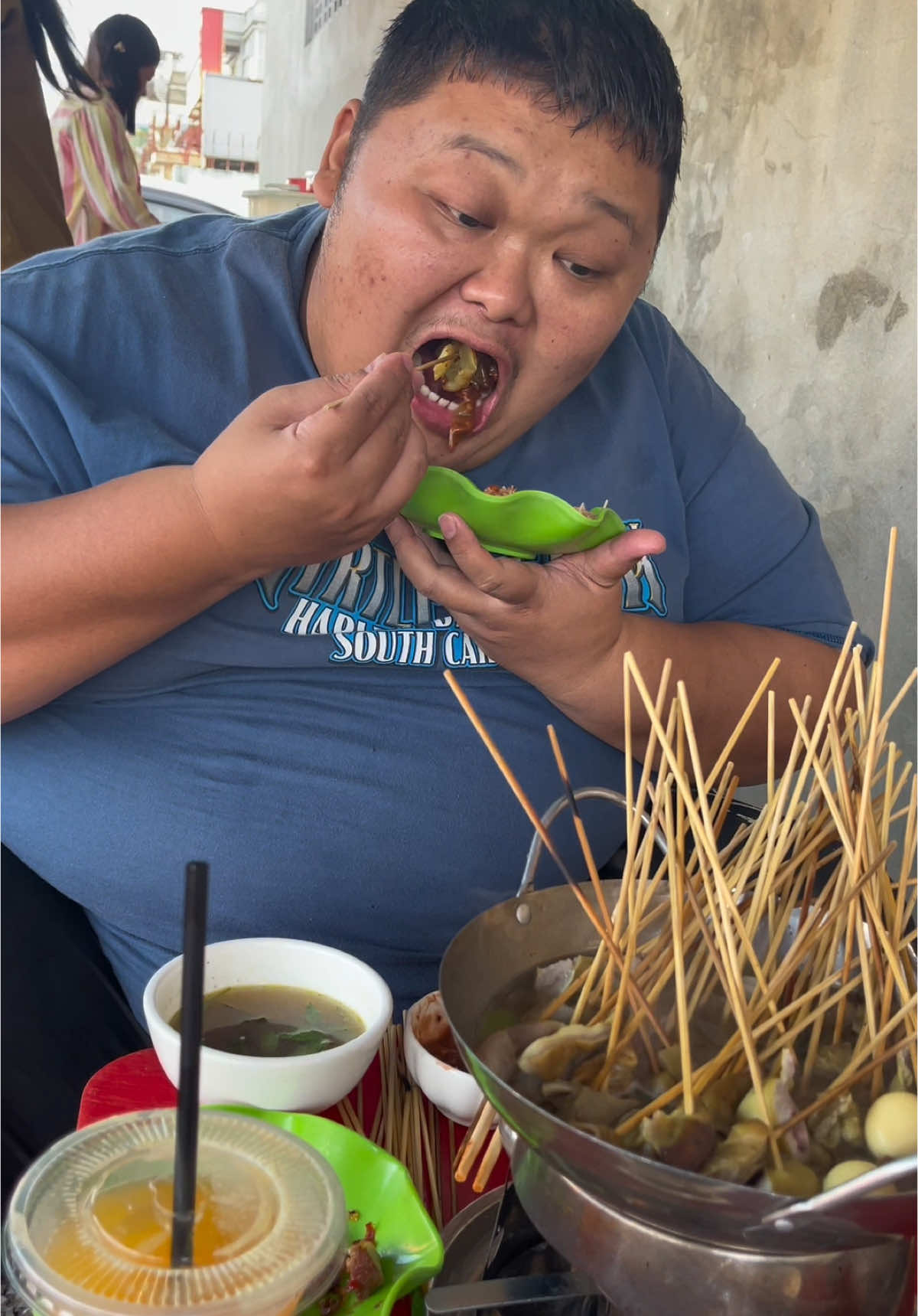 ဝက်သားတုတ်ထိုးစားချင်လာလို့🤤🥰#Foodie #fyp #foryou #foryoupage @Thar Lon Naing @Khaing Thazin Myint 
