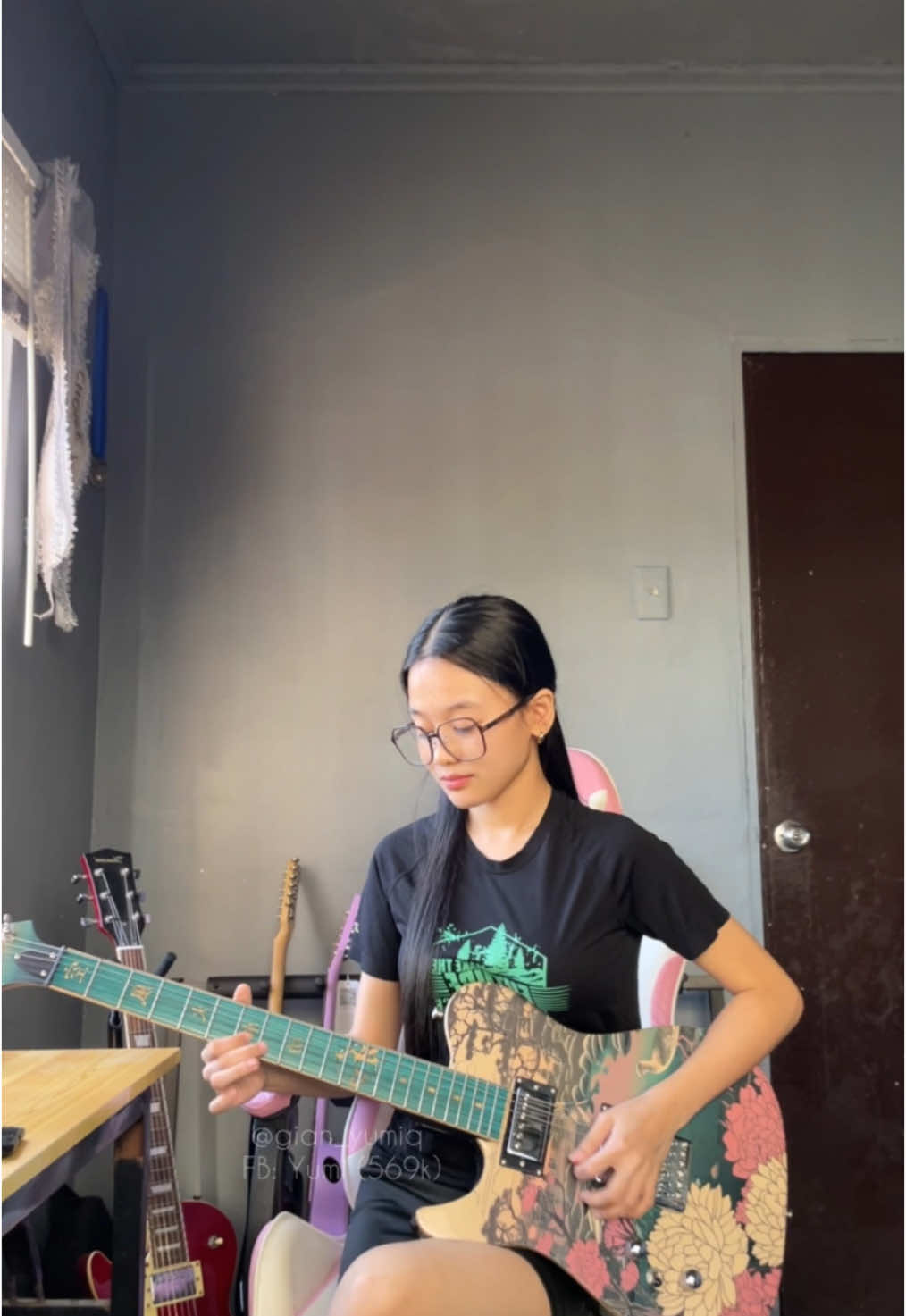 Exchange Of Hearts @LindoGuitars🎸 #electricguitarcover #guitartok #fyp #koyaelectricguitar #electricguitar #