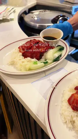 Char Siu with Rice, from order to table! 🥓🍚 From the moment you place your order, our chefs prepare perfectly roasted, caramelised Char Siu, sliced fresh and served over fluffy white rice.🥢 We’re open as usual in Christmas, with a shorter Christmas Eve!🎄 Come and celebrate the season with us at Aplus Oriental Restaurant!🍜 Aplus Oriental Restaurant 📞0752 5244 913 📍G/F-1/F, 52-56 George Street, Manchester M1 4HF #ManchesterEats #FoodieManchester #ManchesterFood #Manchester #Christmas #CharSiu
