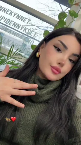 🐆❤️🖤 #nojeenmakeup #nojeen #explore #ترند_جديد #اكسبلورexplore #trending #fyp #nailsvideotutorial #fyp #explore #ترند_تيك_توك #شعب_الصيني_ماله_حل😂😂 #nailarttutorial #nails #glamour 