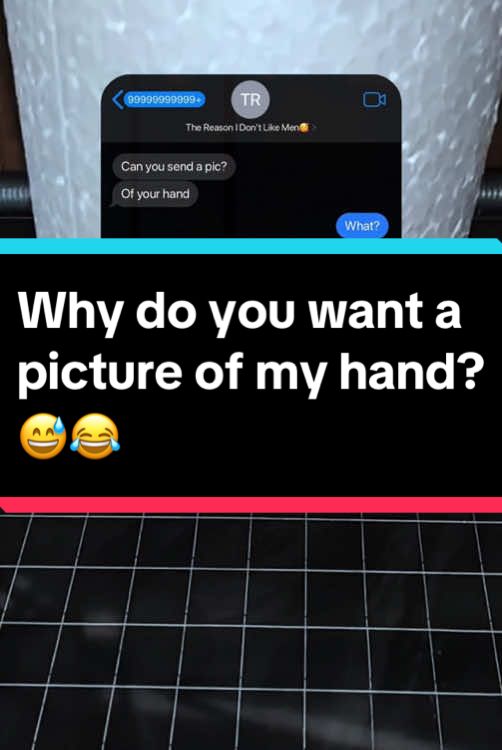 @RIZZ APP Why do you want a picture of my hand?😅 😂#texts #text #story #textingstory #texting #rizzapp #rizz