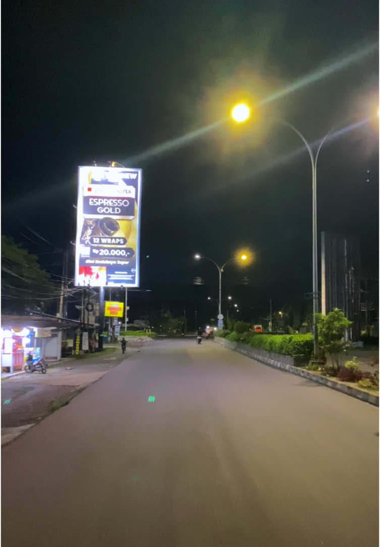 #xyzbca #foryoupage #foryou #sadstory #trending #galaubrutal #keranjangkuning #marketplace 