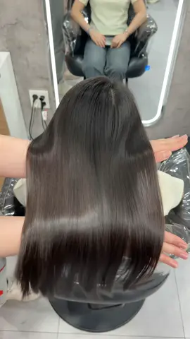 Duỗi ướt chưa bao giờ làm chị em thất vọng  #xuhuongreels  #nhuomtoc #cattoc #uontoc #duoihoinuoc #thotocoque #ThaiBamHairSalon #PhanThiet