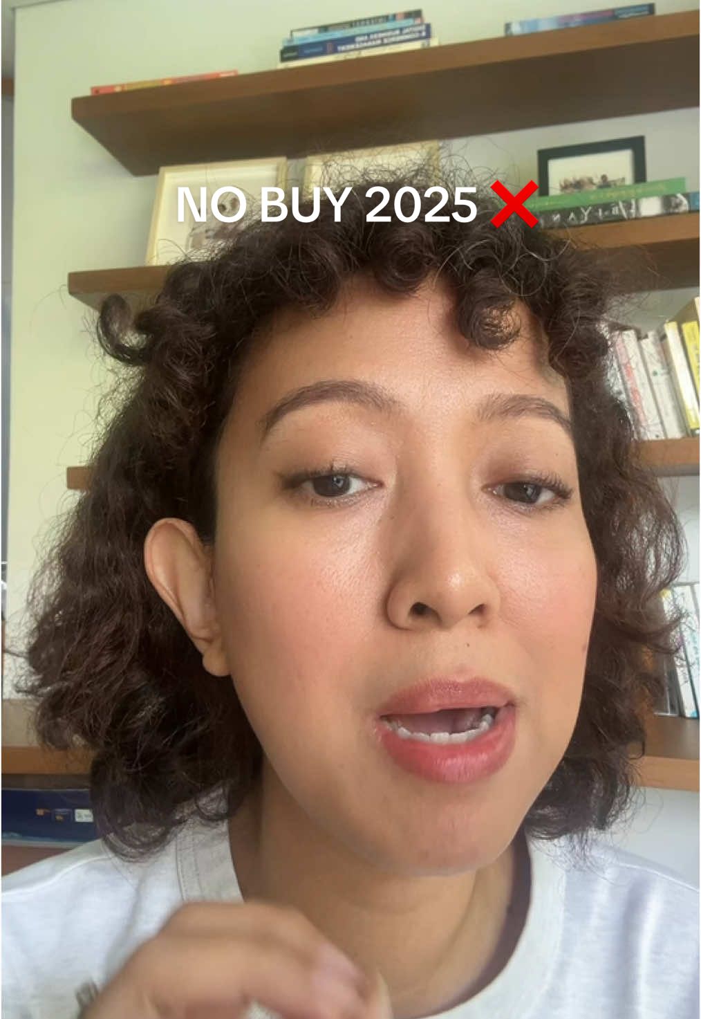 Jumping in to this trend 📝#overconsumption #minimalism #nobuychallenge #nobuy #frugalliving #deinfluencing 