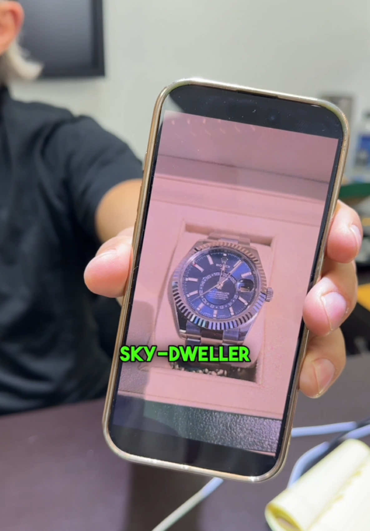 Some deals don’t need a negotiation🤝 #negotiation #rolex #crmlife #miamijeweler #jamaican 