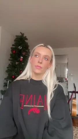 Little rehearsal vid :) #christmas #song #singing #cover 