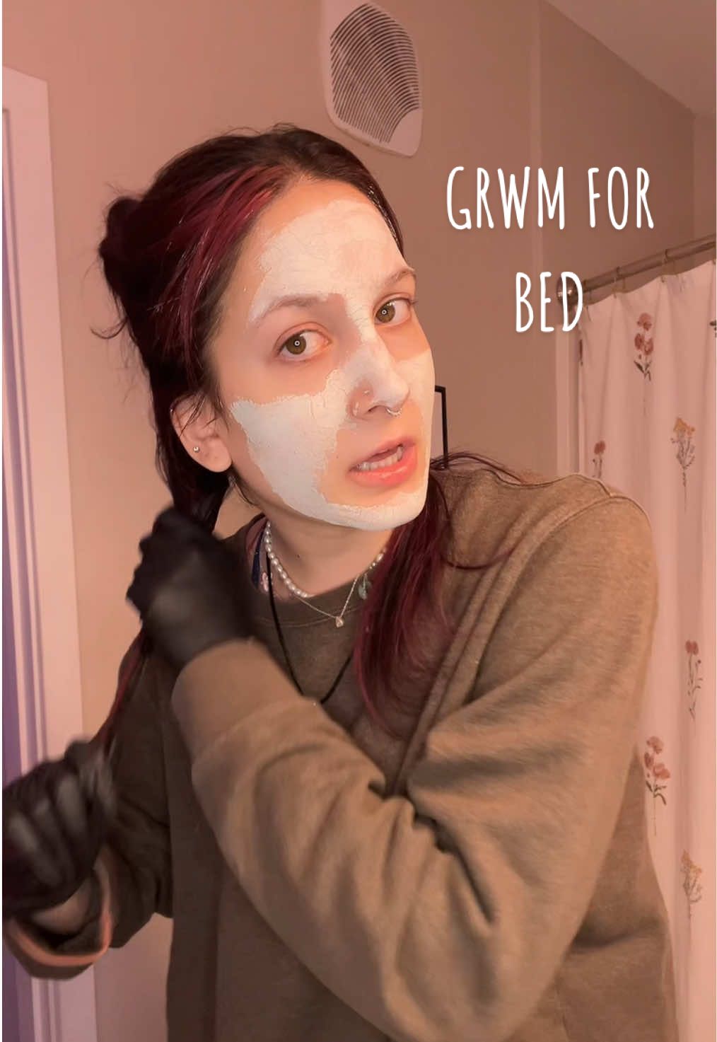 ig: beccas.paige // grwm for bed at 4am 🤓🦄👏🏻😤🧚🏻😍🎅🏼🤰🏻😋🕊️✨🦢✊🏻😈🥰🤞🏼🥳🙄🎄😩🫡🪻 (tiktok im 22 and covered