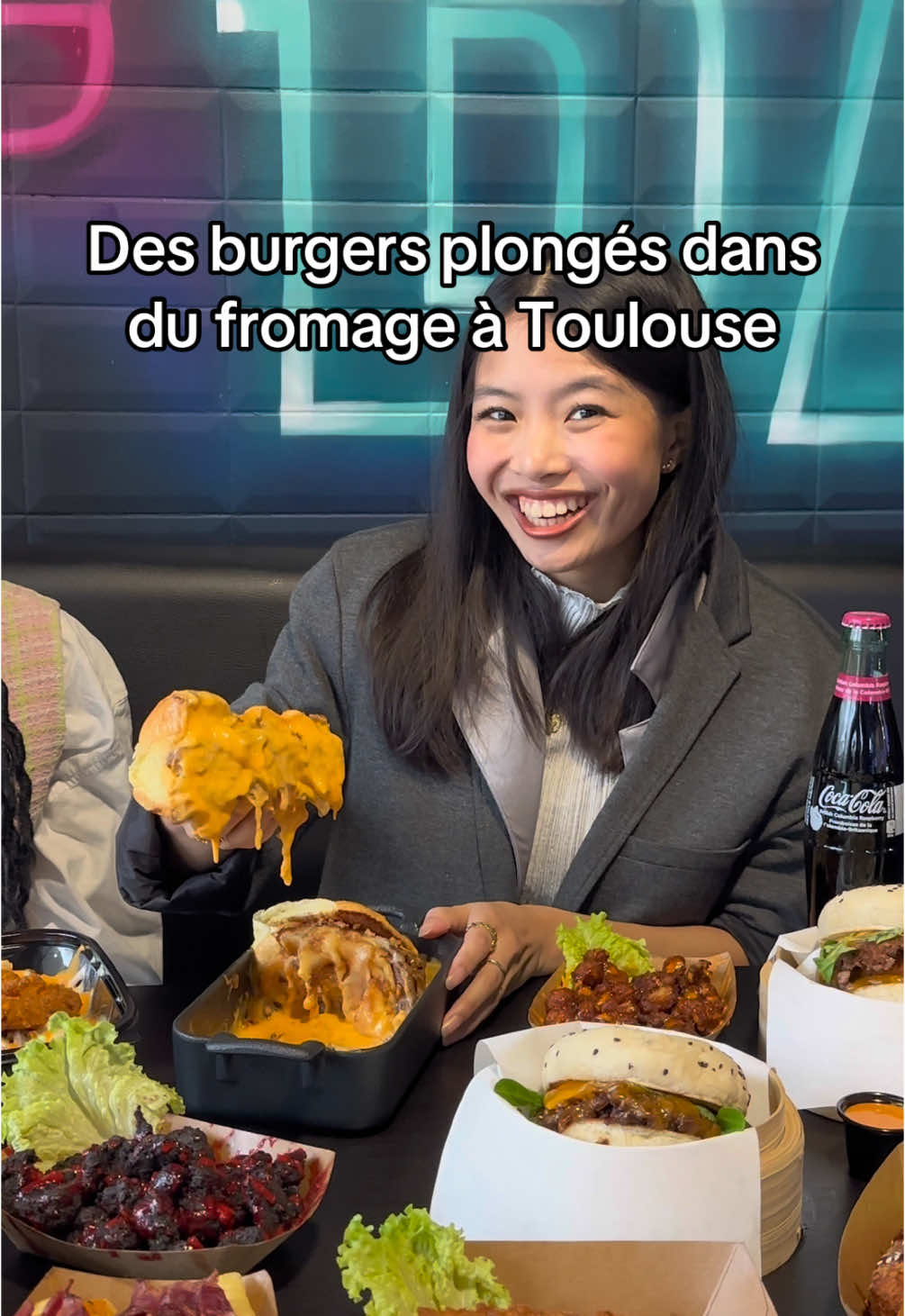 Un nouveau resto à Toulouse qui propose des burgers plongés dans du formage !! 🤤🫕 👉 @Bagga Burger  #toulouse #toulousefood #toulouseresto #restotoulouse #toulouserestaurants #bonnesadressestoulouse #toulouse31 #toulousemaville #toulousefoodguide #toulousefoodie #foodguide #restauranttoulouse #toulouserestaurant  *Collaboration commerciale