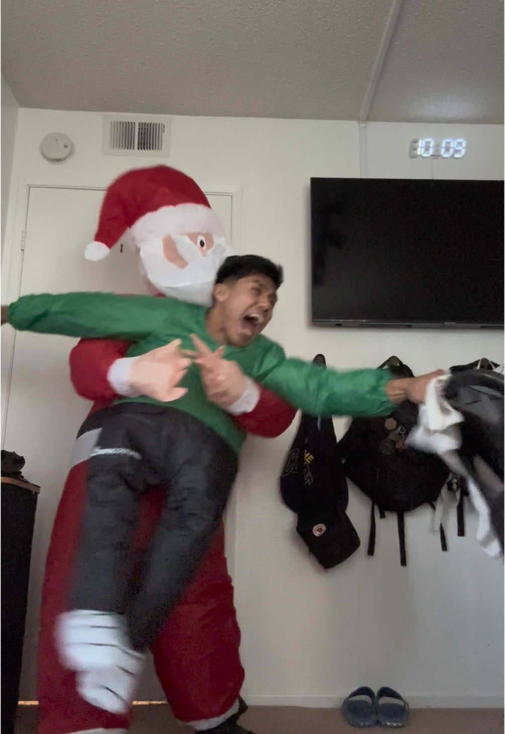 my promo video for my christmas special beginners class tonight @offstagebygrv 