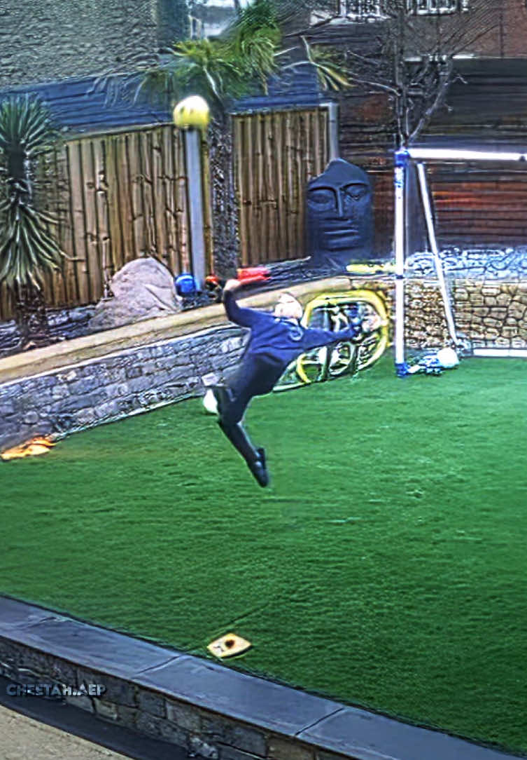 What a bicycle🙂‍↕️🚲 | wanna edit like me? editing bundle is in my bio!!❤️ | #fyp #viral_video #ronaldo #cristianoronaldo #realmadrid #championsleague 