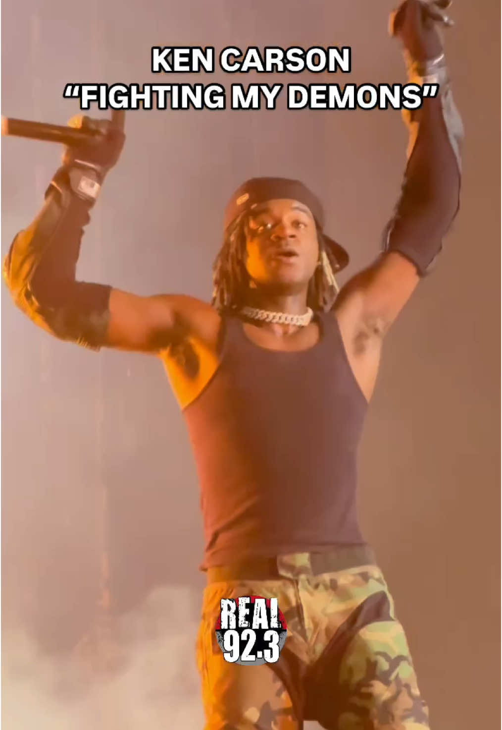 #KenCarson performs #FightingMyDemons at #RollingLoud 🔥 Comment your favorite @Ken Carson song‼️👇🏽 #iheartradio 