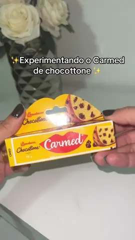 Experimentando o carmed chocottone! Delicioso amigas!! Uma ktima opção de presente pro natal 💋 #gloss #carmed #chocotone #lipbalm #natal #vaiprofy #vaiprofycaramba #fyyyyyyyyyyyyyyyy 