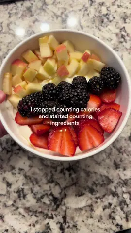 NORMALIZE EATING REAL FOOD 🥩🥑🫐🍳  #animalbased #wholefoods #fyp #health #healthy #healthyliving #healthylifestyle #contentcreator #microinfluencer #influencer