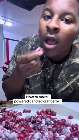Let’s make candied cranberries #viral ##fyp##cranberries##powderedcranberries