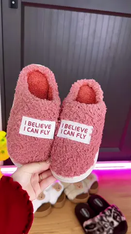 Dép đi trong nhà xinh lắm nè, đang được trợ giá đấy các chị em săn nhanh nhé #depnu #depxinh #depdep #depditrongnha #deplong 