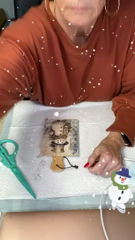 #VivaVideo #fypシ゚viralシ #crafts #diyprojects #fyp2024 #snowman #modpodge #christmas #followers➕ #debbiesfuneasydesigns 