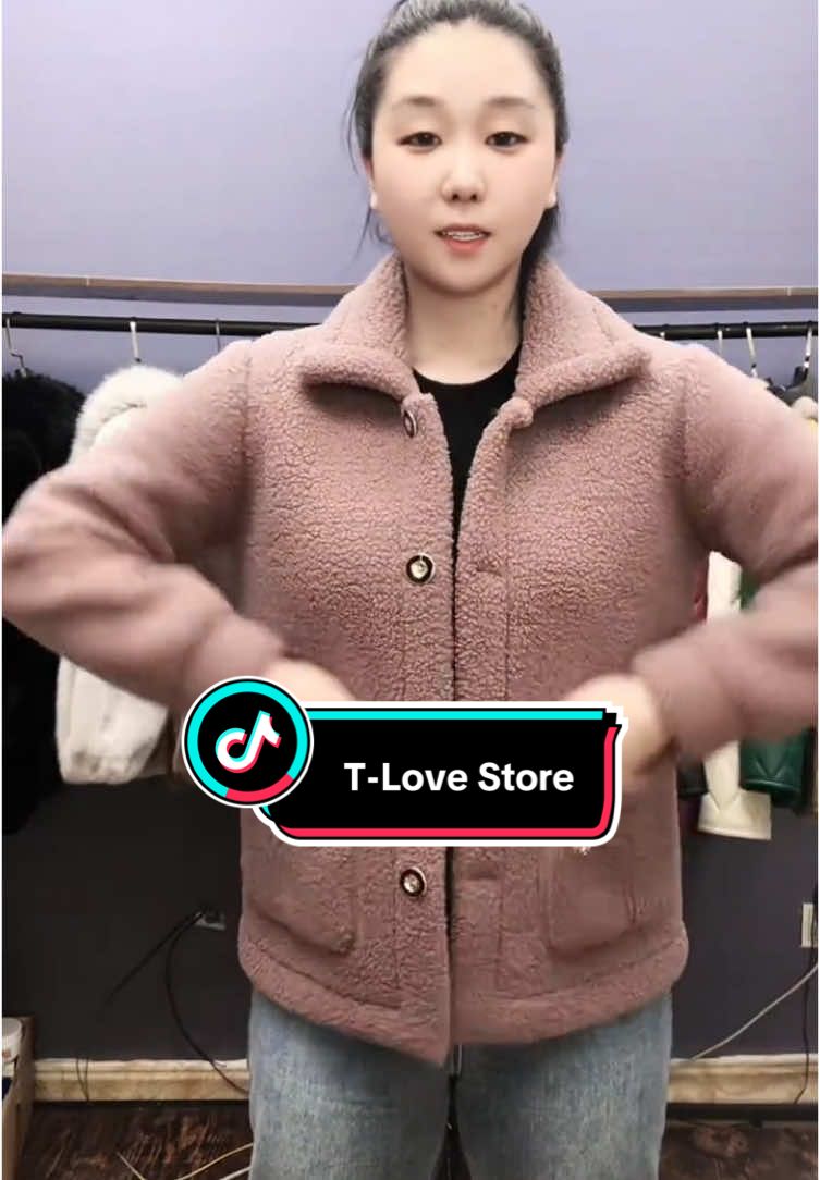 Áo khoác lông cừu siêu hot hit nhà em 👏 Bao ấm bao xinh cho các mẹ diện đông năm nay đây ạ 👏👏#thoitrangtrungnien #áokhoaclong #tet2025 #viral 