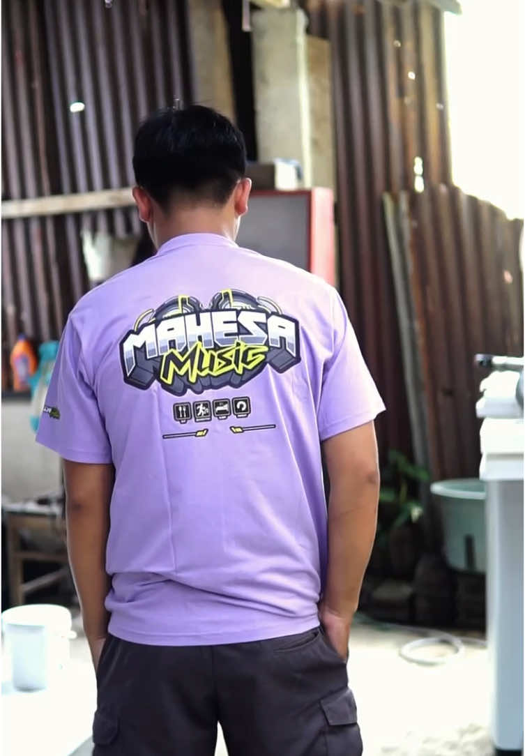 Cinta tak harus memiliki kalau kaos mahesa usahakan dimilikiiiii okeeeee bossss gasss😀#mahesamusic #kaosmahesa #dangdut #fyp #fypage 