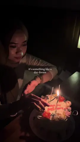Happy birthday to me 🕯️#birthday #arianagrande 