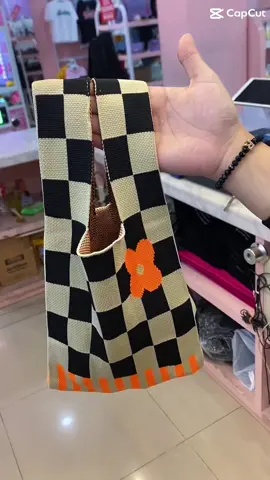 Nak muda wajib banget punya tote bag selucu ini ✨🥰 #fyp #affiliatemarketing #totebag 