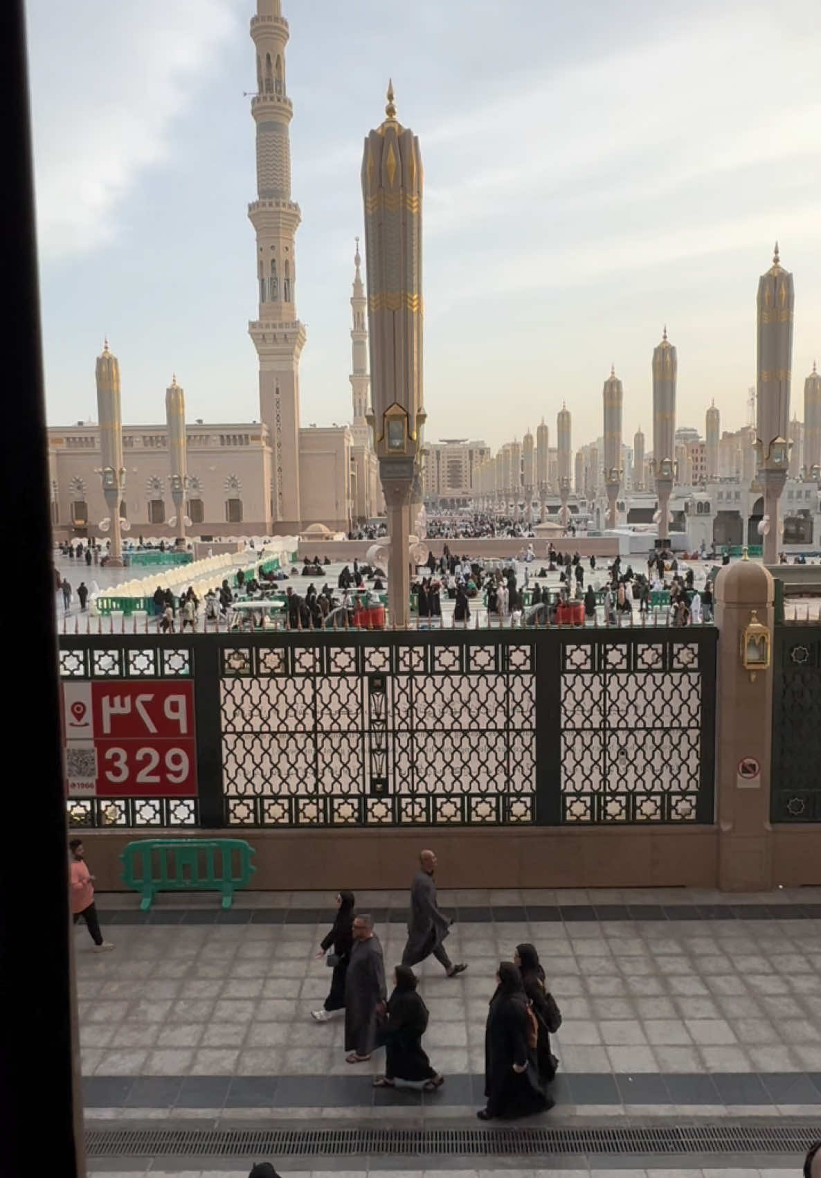 #المدينه_المنوره❤❤❤ #المدينه_المنورة #اكسبلوررر #المدينه_الان #انتركونتيننتال #الحرم_المدني #صباح_الخير 