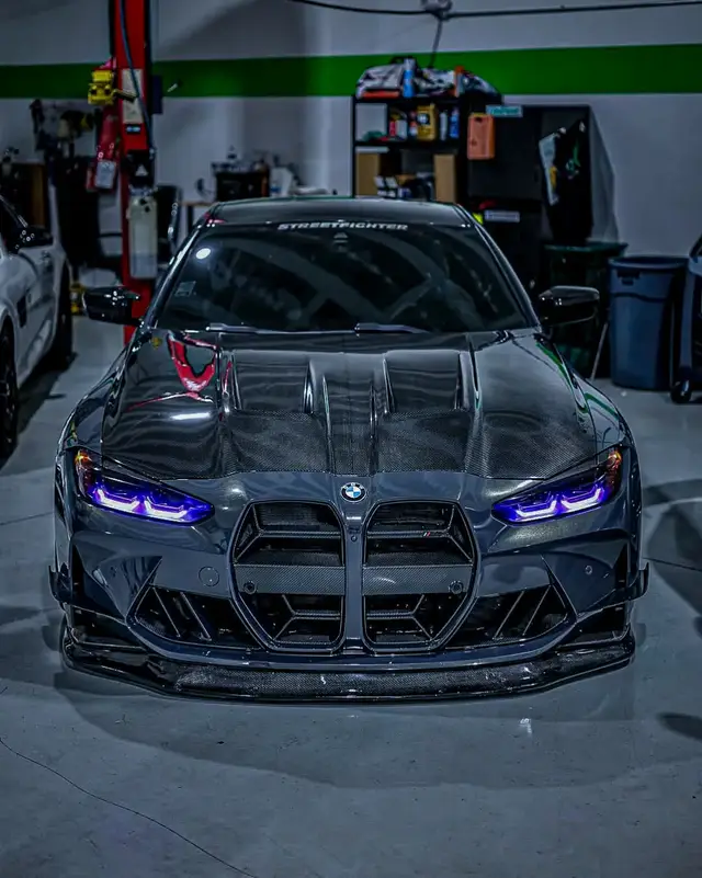 #bmwmotorsport  #bmwm4  #explore  #explorepage✨  #viral_video  #mperformance  #bmwm4competition  #bmwlove 