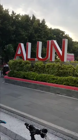 201224 pagiku di alun² Klaten..