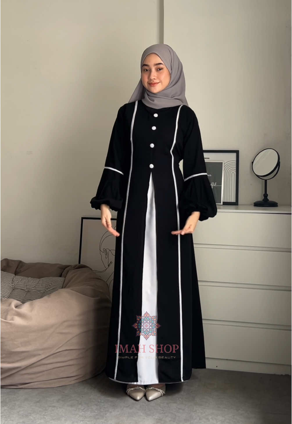 ( SPILL OUTFIT DI CAPTION 👇 ) Gak nyangka baju secakep ini cuman 180rb an ??😱Must Have !!!! Detail outfit link di bio profil : outfit 1 pahsmina link no. A 842 abaya link no. A 841 tas link no. A 215 heels link no. 485 outfit 2 pahsmina link no. A 842 abaya link no. A 841 tas link no. A 541 sepatu link no. 848 cara order : klik link di bio profil aku -> lalu klik tanda 3 titik di atas pojok kanan -> lalu klik tulisan ( buka di browser ) -> lalu cari no. sesuai produk -> lalu klik order selesai   #outfit #outfits #outfitideas #dresselegan #abayagirls #abayastyle #abayafashion #abayadubai #abayamurah #abayahitam #abayalebaran #abayamewah #abayas #abaya 