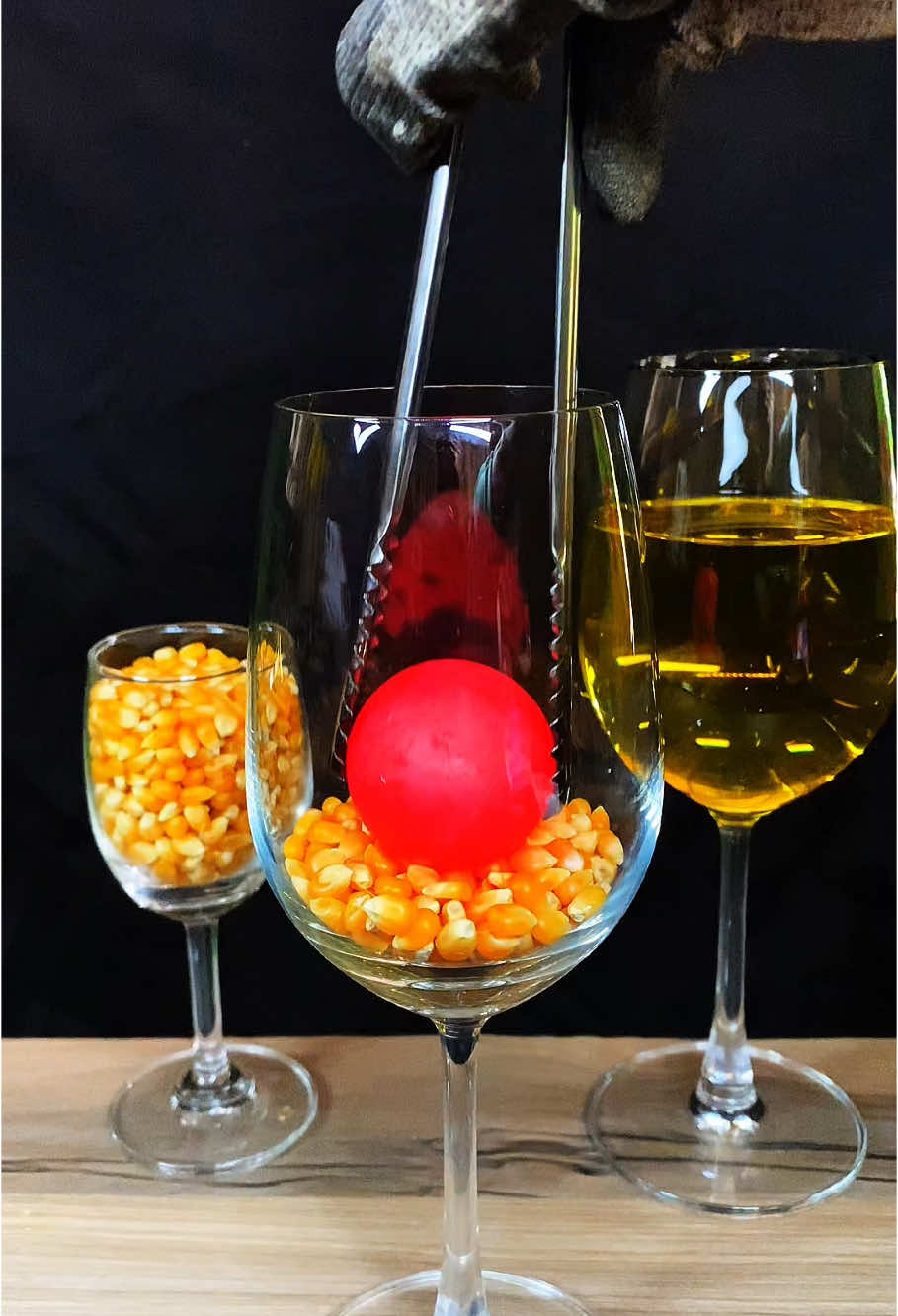 Red Hot Ball: RHCB vs Oil + Corn + Glass = Popcorn 🙏🍿😱 #RHCB #asmrsounds #redhotball #experiment #satisfying #science #fypシ #popcorn 