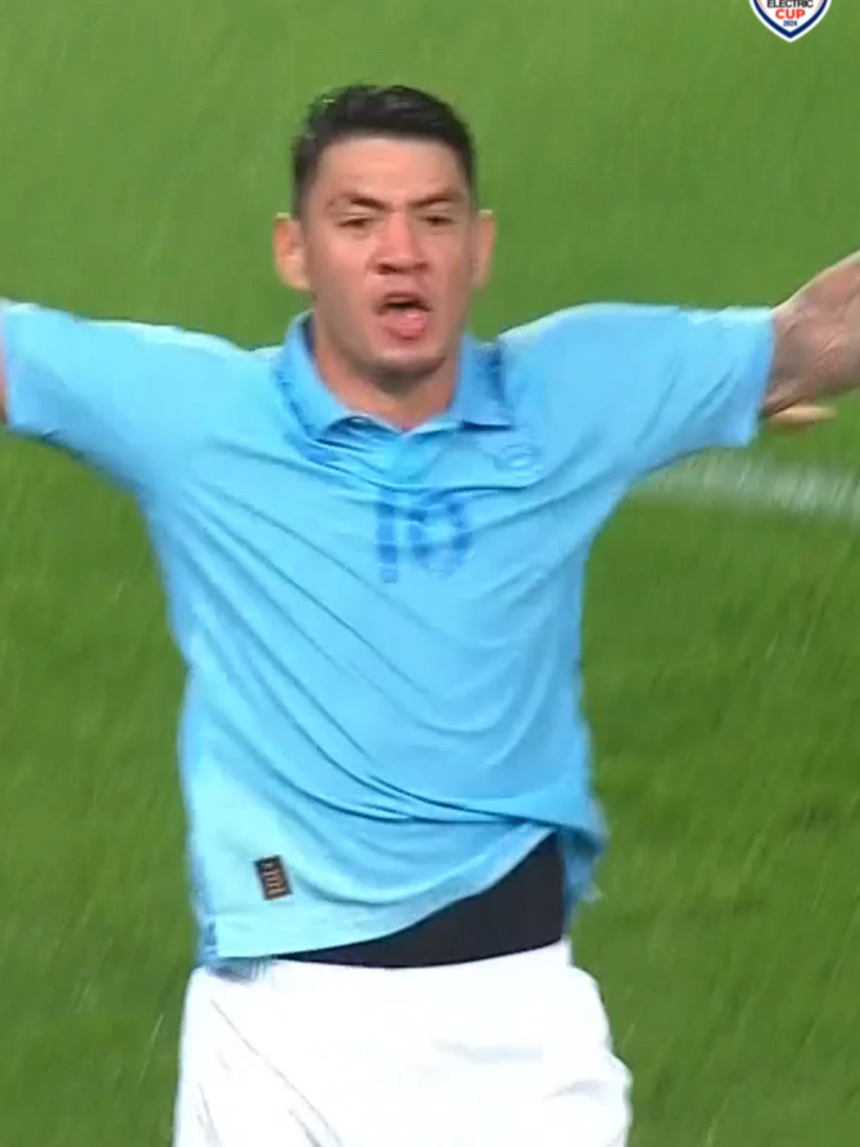 Andres Nieto slots it in with ease 😚 #MitsubishiElectricCup #ASEANUtdFC