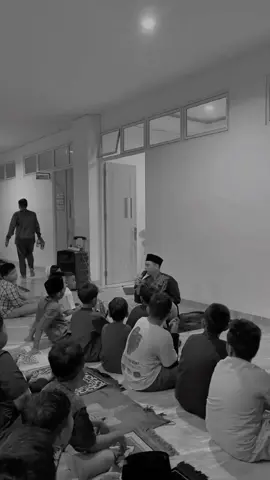 Kegiatan Mabit ( Malam Iman Dan Taqwa) #mabit #pecintaquran #anaksholehsholehah #kuatimanku #Pekan Rabu Jersey 