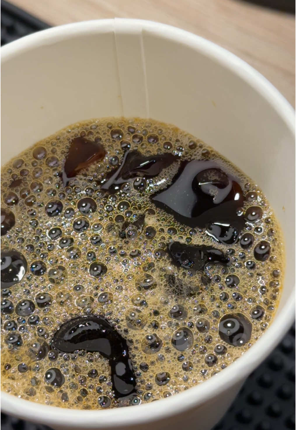 قهوة اليوم 🫧🩶#قهوة_مقطرة #your_coffee #قهوة_v60☕️ #v60_بارد #v60_coffee #تصوير_قهوة 