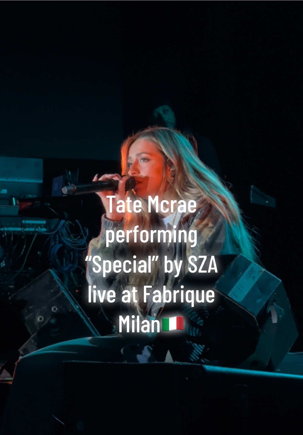 I wish i was special @tate mcrae  #tatemcrae #tatemcraeitalia #fabriquemilano #milano #sza  #specialsza #songcover #soundcheck #italia #t8 #tatemcraetour 